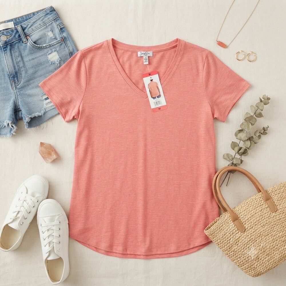 NWT Jessica Simpson Women’s Coral V-Neck Short Sleeve T-Shirt Size M